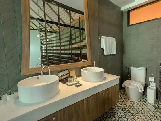 Grand Oriental Suite
