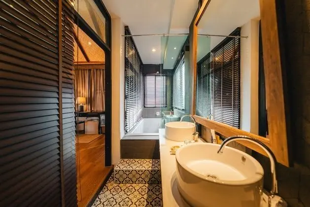 Grand Oriental Suite