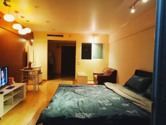 1 Bedroom Condo