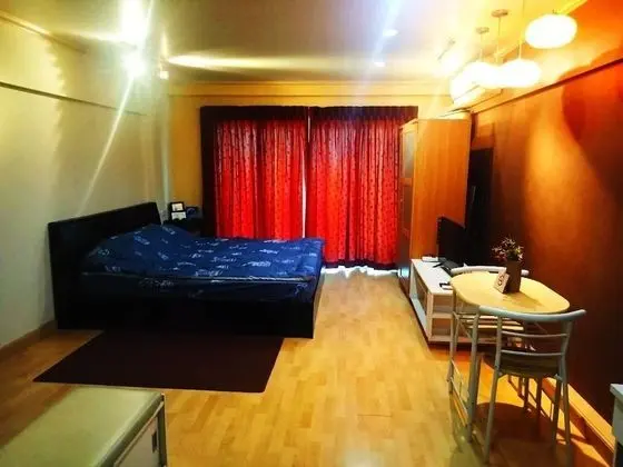 1 Bedroom Condo