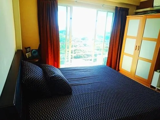 1 Bedroom Condo
