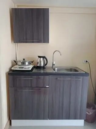1 Bedroom Condo