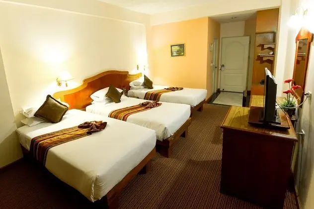 Deluxe Family Triple Room