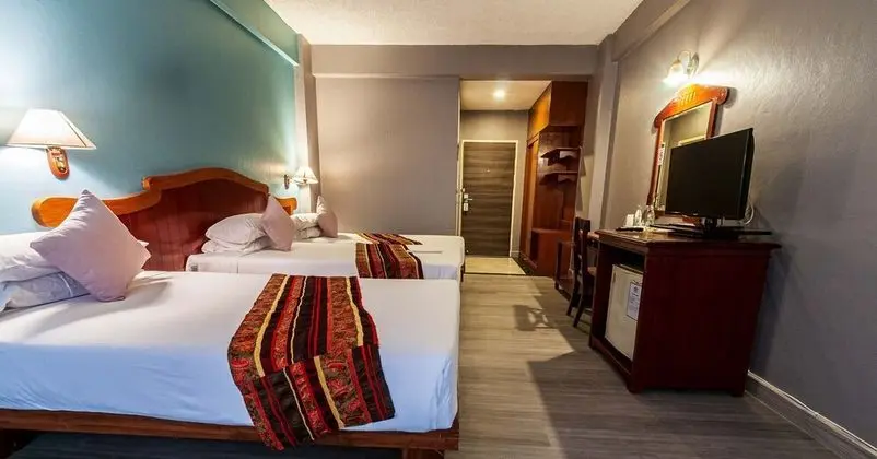 Deluxe Family Triple Room