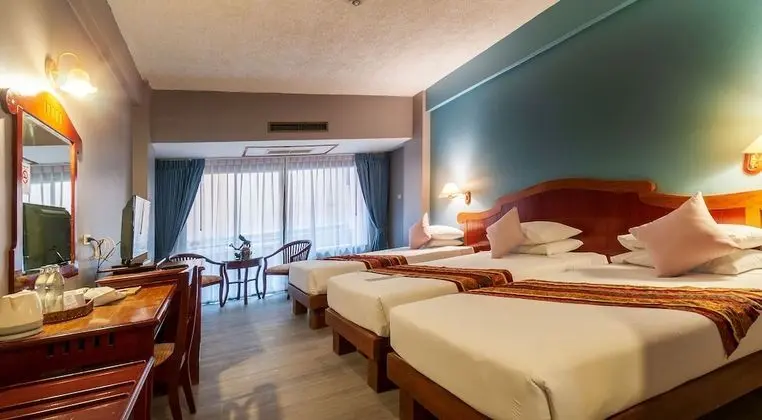 Deluxe Family Triple Room