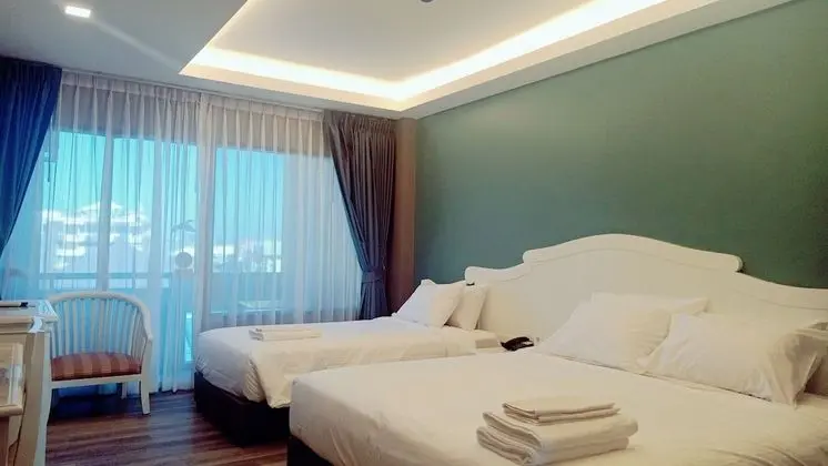 Grand Deluxe Room
