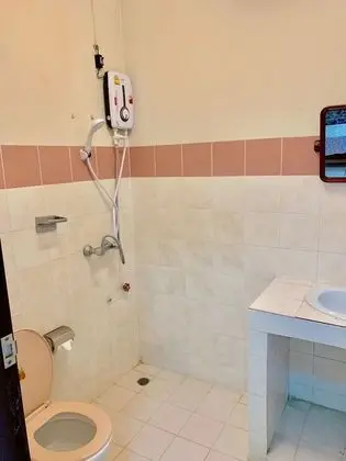 Standard Twin Room With Air-Conditioner
