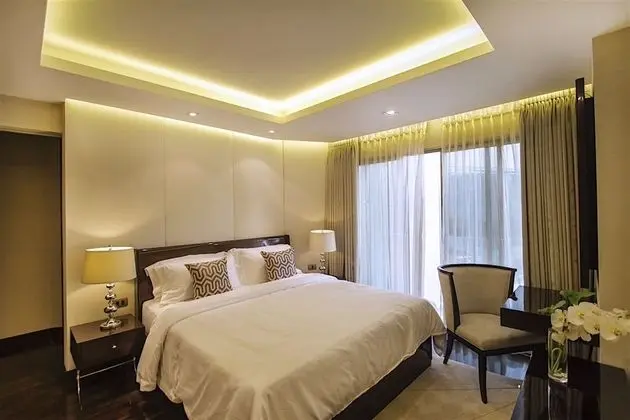 1 Bedroom Vorra Teera Suite