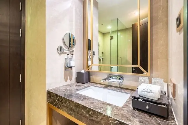 2 Bedroom Vorra Thita Suite