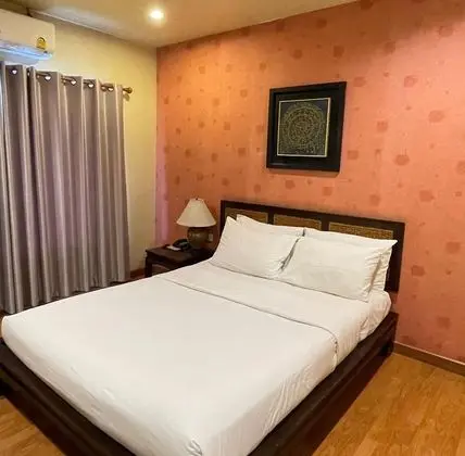Standard Air Conditioning Room