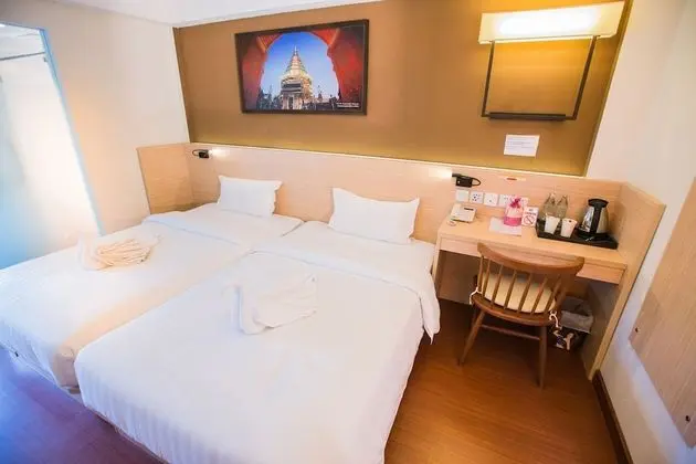 Standard İki Ayrı Yataklı Oda (2 Single beds Only)