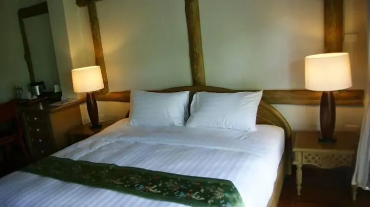Grand Deluxe