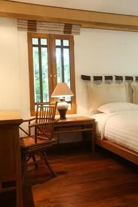 Grand Deluxe