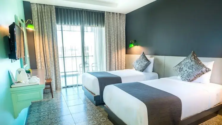 Deluxe Tek Büyük veya İki Ayrı Yataklı Oda, Nehir Manzaralı