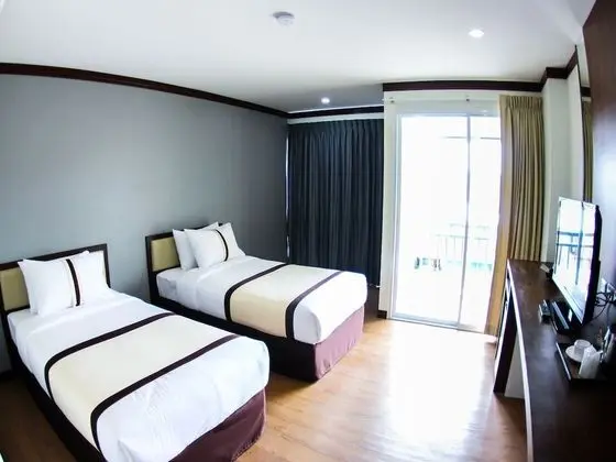 Deluxe Twin Room