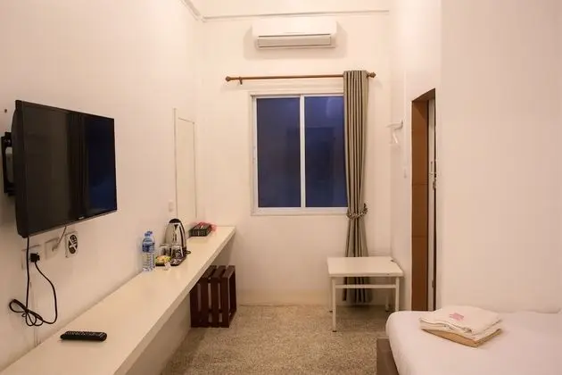 Standard Room (Room Only)