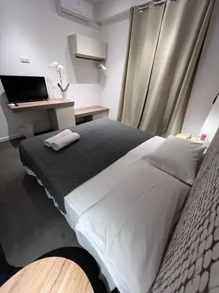 Standard Büyük Yataklı Tek Kişilik Oda