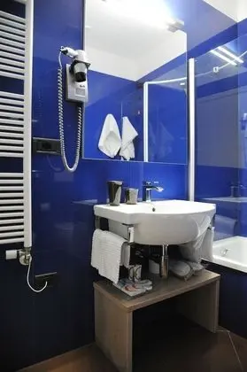 Üç Kişilik Oda, Birden Çok Yatak, Sigara İçilmez