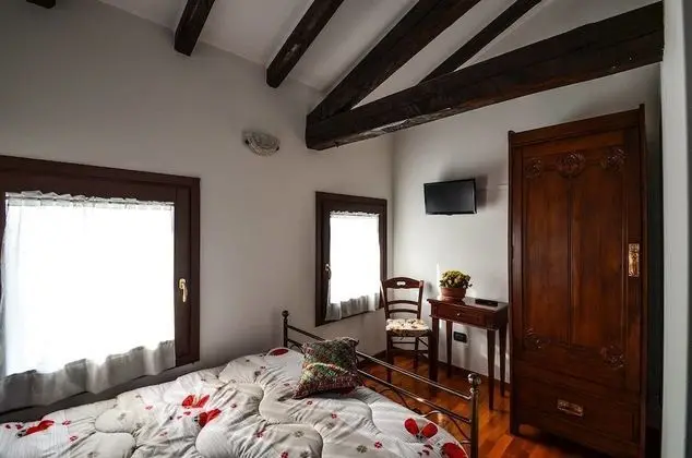 Tek Büyük veya İki Ayrı Yataklı Oda