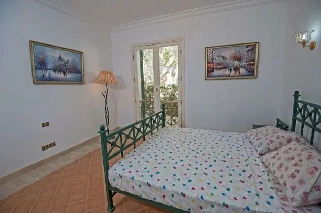 Villa, 4 Yatak Odası, Kişiye Özel Havuzlu
