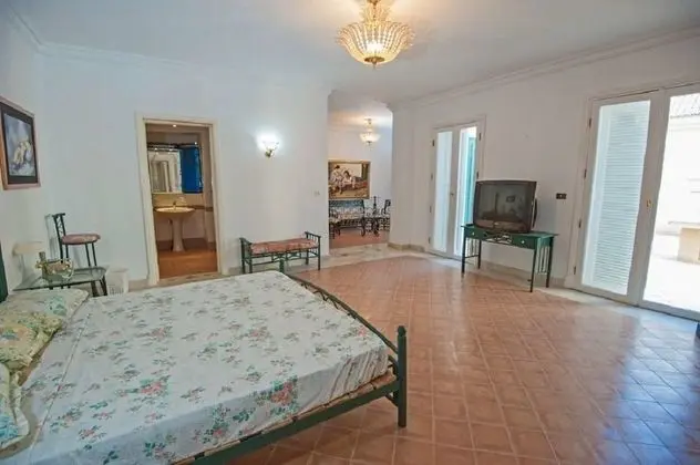 Villa, 4 Yatak Odası, Kişiye Özel Havuzlu
