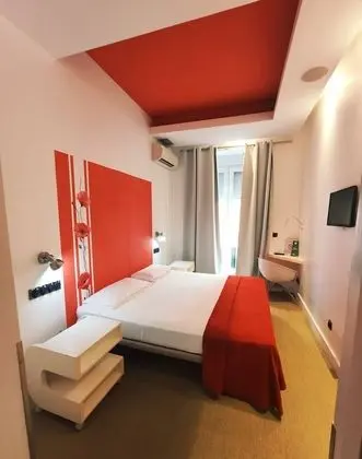 Habitación Doble Grande o 2 Individuales