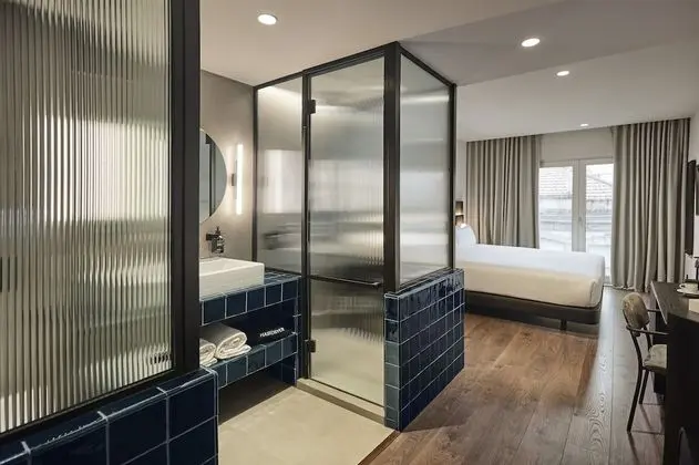 Tek Büyük veya İki Ayrı Yataklı Oda