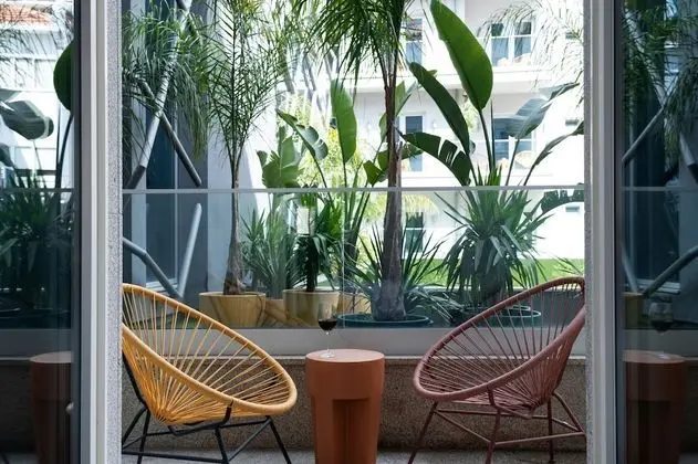 Tek Büyük veya İki Ayrı Yataklı Oda, Balkon, Şehir Manzaralı