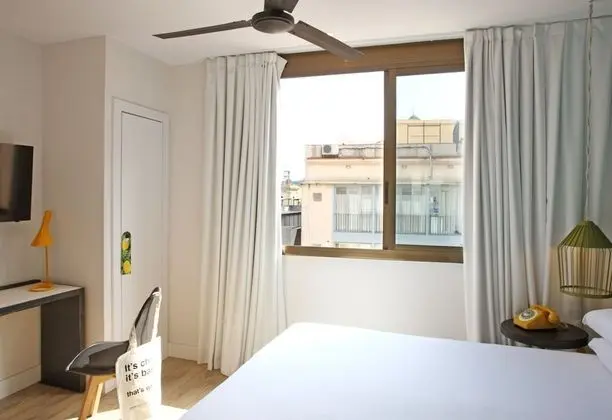 Tek Büyük Yataklı Oda (Exterior)
