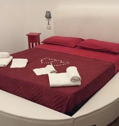 Dört Kişilik Oda, Deniz Manzaralı