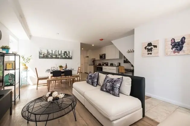 Ev (3 Bedrooms)