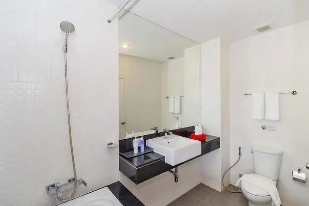 Deluxe Stüdyo Süit, Mutfak, Bahçe Manzaralı