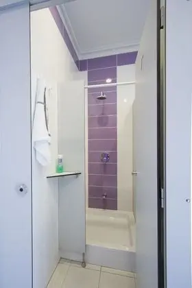 6 Bed Mixed Dormitory, Shared Bathroom - 1 Bed
