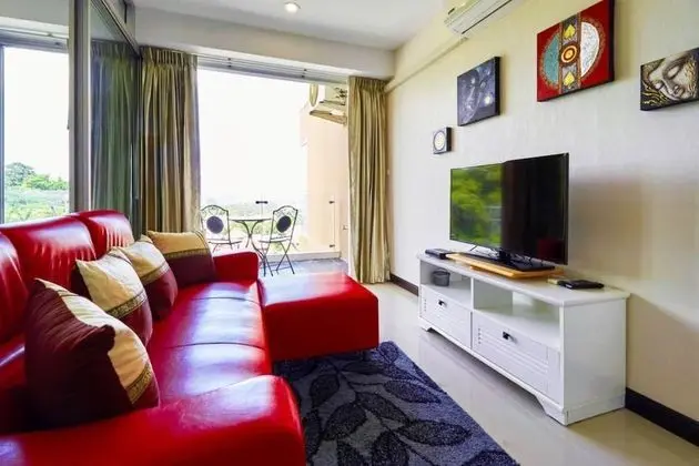 Deluxe Apartment, King Bed, Balcony, Seaview
