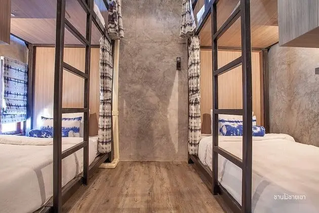 Single Bed Mixed Dorm