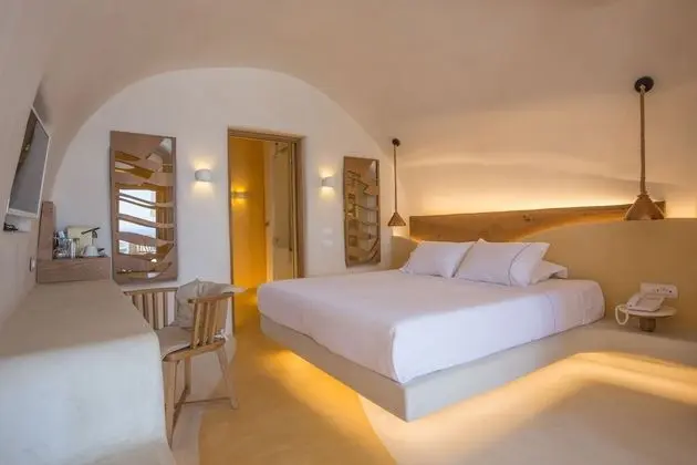 Junior Süit (Indoor Jacuzzi, Caldera View)