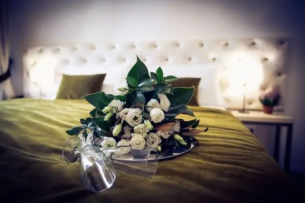 Classic Tek Büyük Yataklı Oda