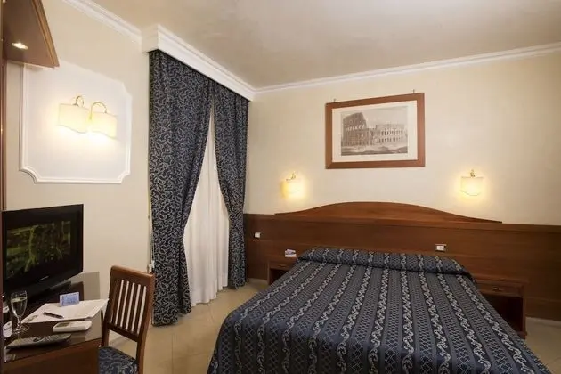 Tek Büyük veya İki Ayrı Yataklı Oda