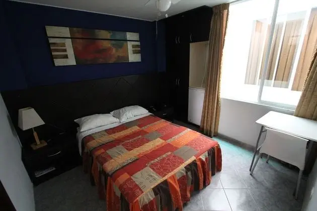 Tek Büyük Yataklı Oda