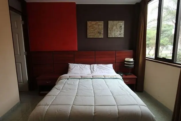 Tek Büyük Yataklı Oda