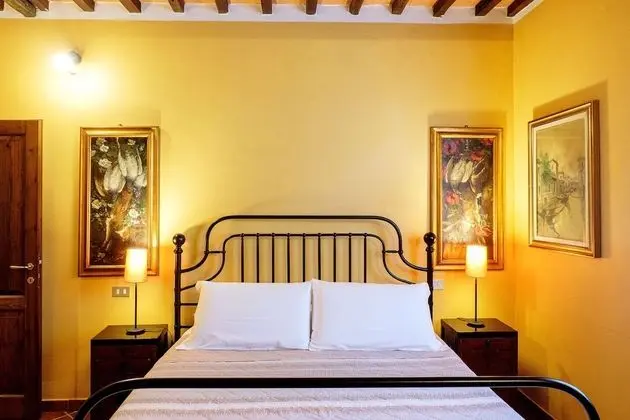 Standard Oda, 1 Büyük (Queen) Boy Yatak, Özel Banyo