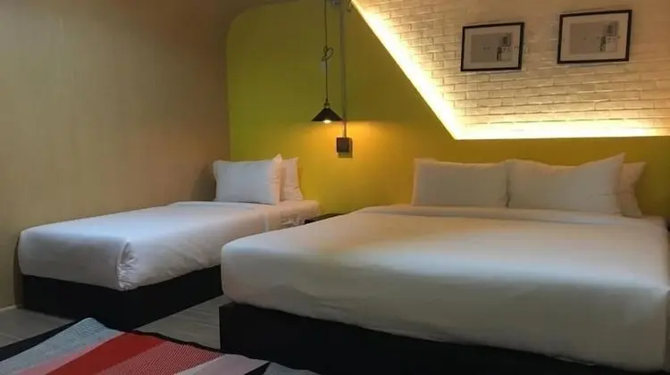 Üç Kişilik Oda