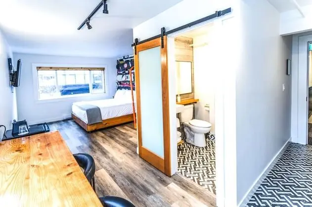 Design Oda, 1 En Büyük (King) Boy Yatak, Küçük Mutfak, Dağ Manzaralı