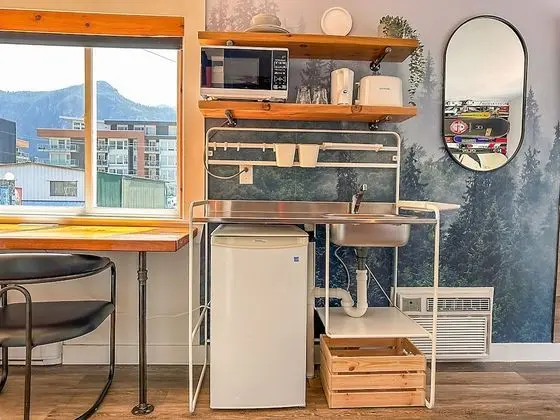 Design Oda, 1 En Büyük (King) Boy Yatak, Küçük Mutfak, Dağ Manzaralı