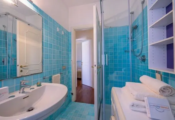 Family Sıra Ev, Birden Çok Yatak, 2 Banyolu, Bahçeli (Chiesina 500mt from sea)