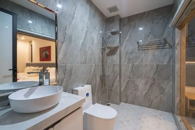 Deluxe Oda, 1 En Büyük (King) Boy Yatak, Balkon, Havuz Manzaralı