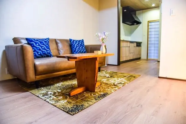 Ev (Japanese Style)