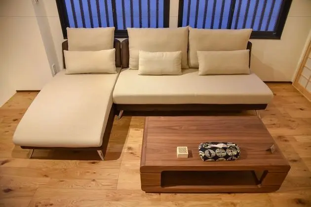 Ev (Japanese Style)