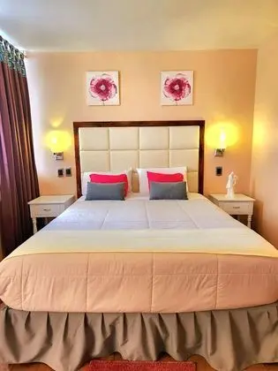 Comfort Tek Büyük Yataklı Oda