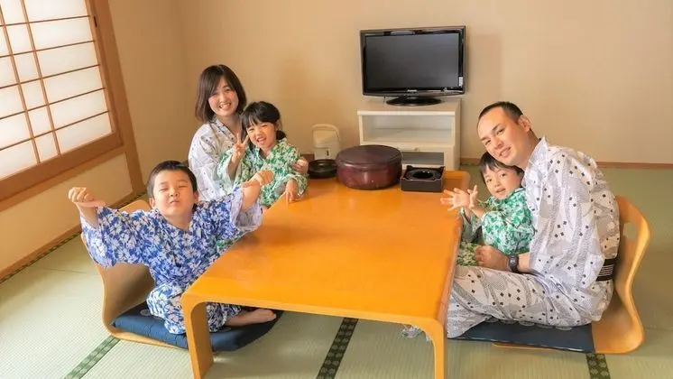 Traditional Oda (Japanese Style, For 3 People)